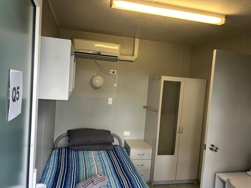 Gundy Pub & Caravan Park Gundiah Buitenkant foto
